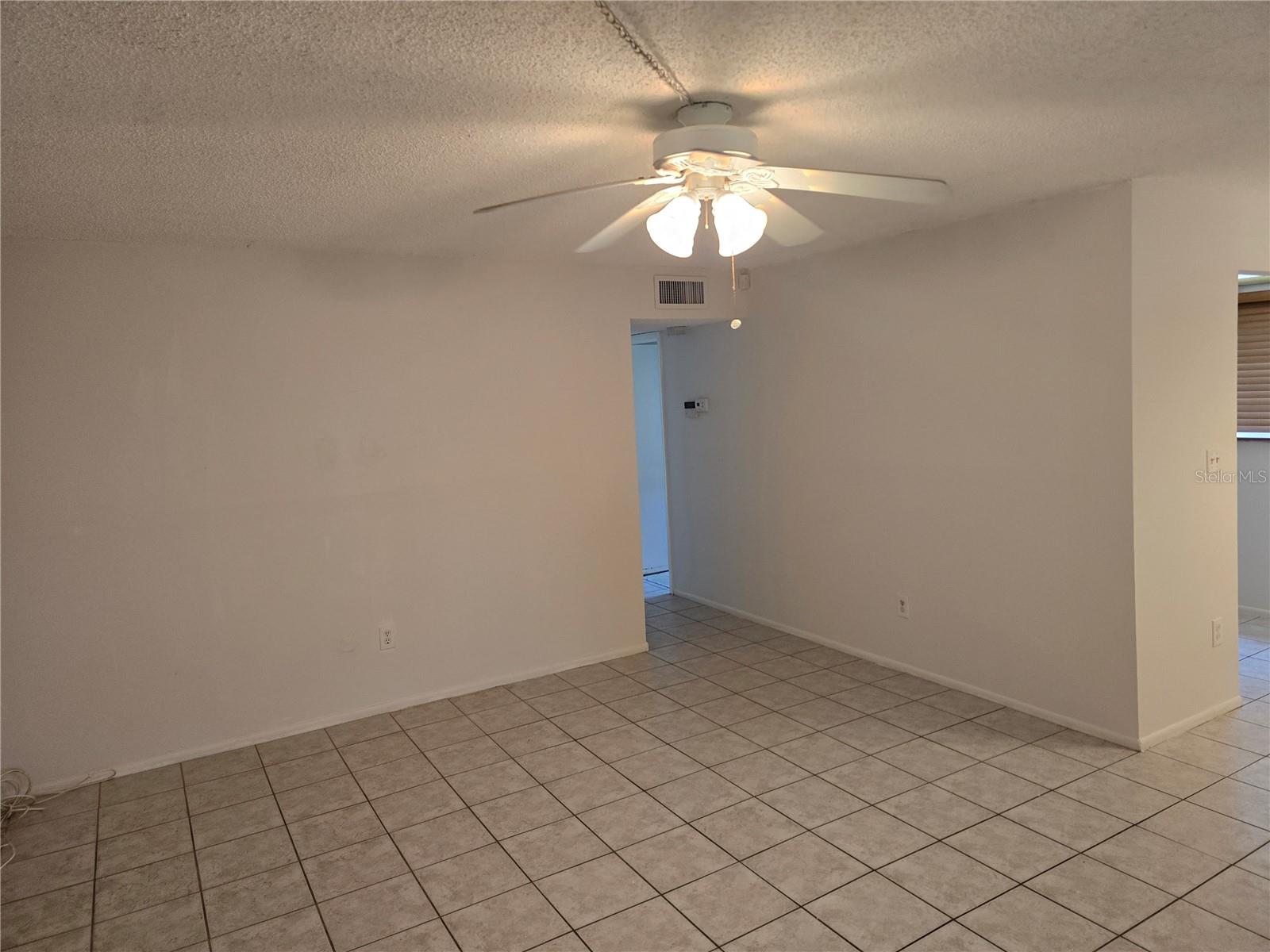 Image 11 of 46 For 11802 Raintree Lake Lane B