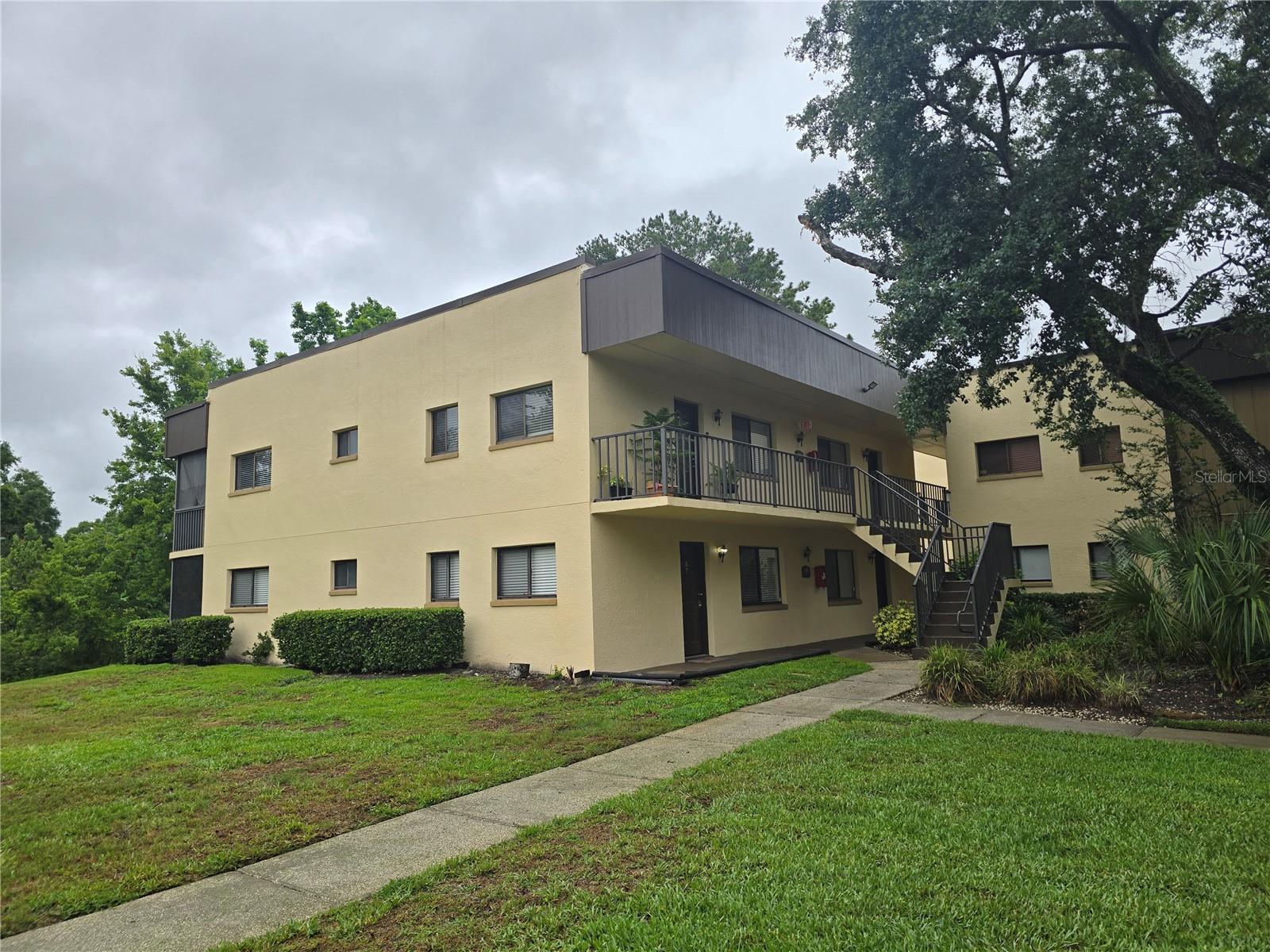 Image 43 of 46 For 11802 Raintree Lake Lane B