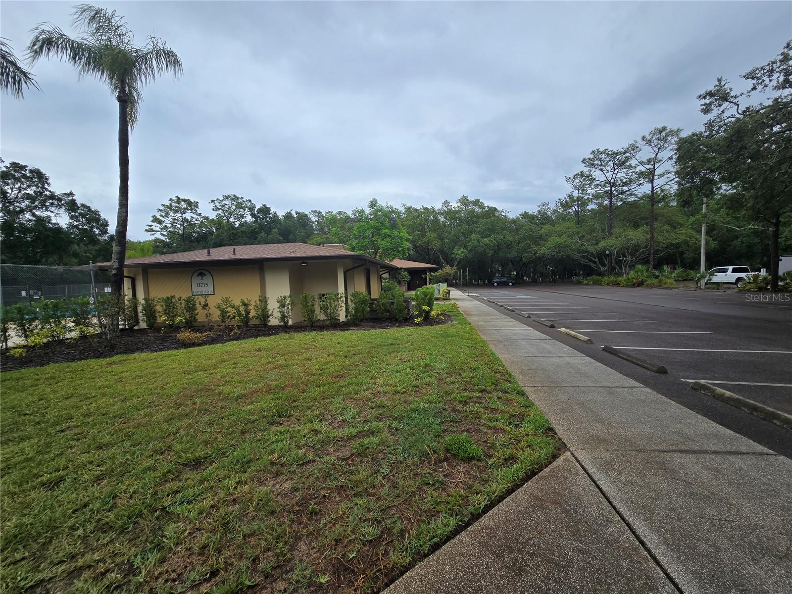 Image 45 of 46 For 11802 Raintree Lake Lane B
