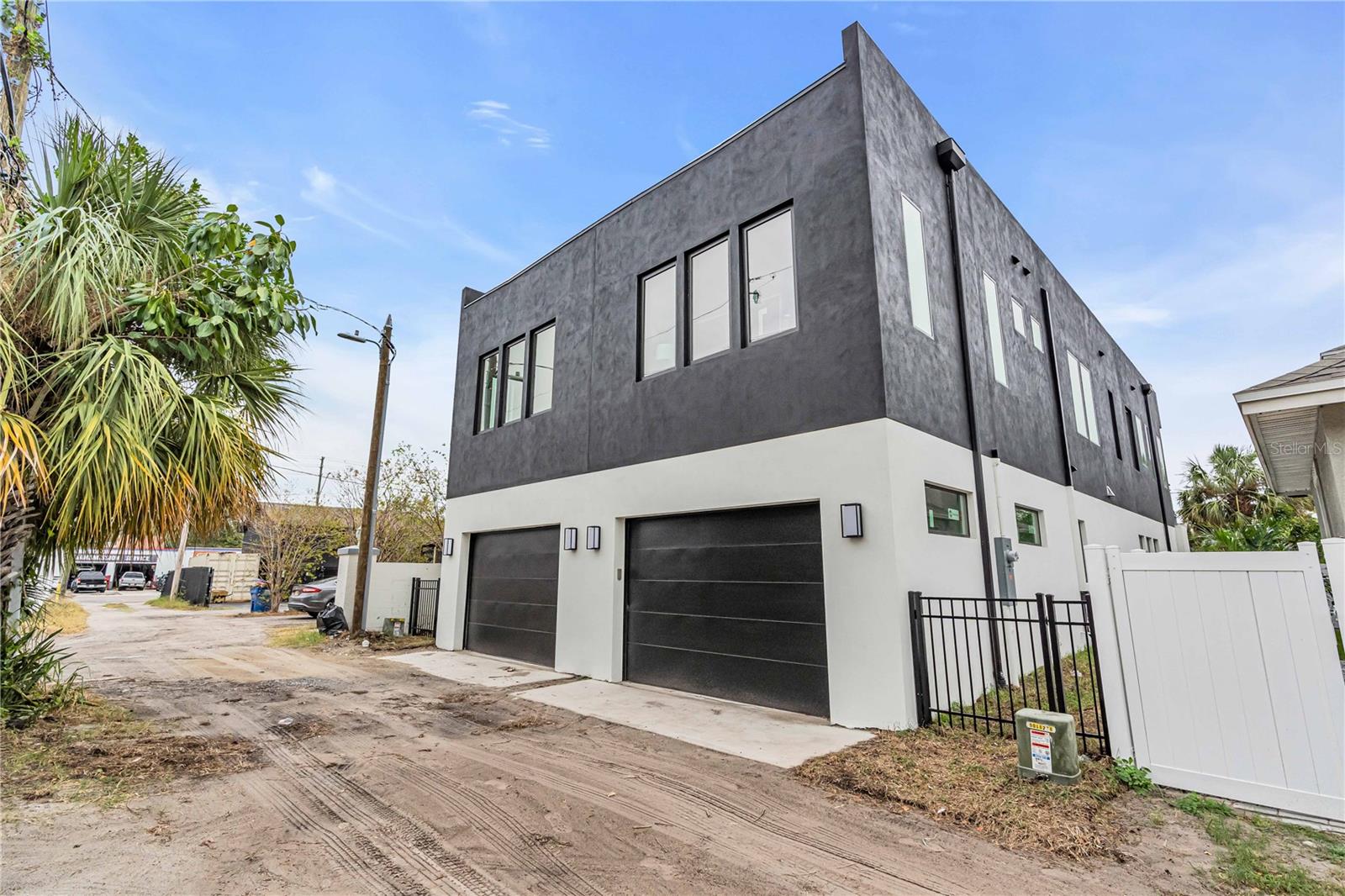 Image 21 of 23 For 1625 9th Avenue N
