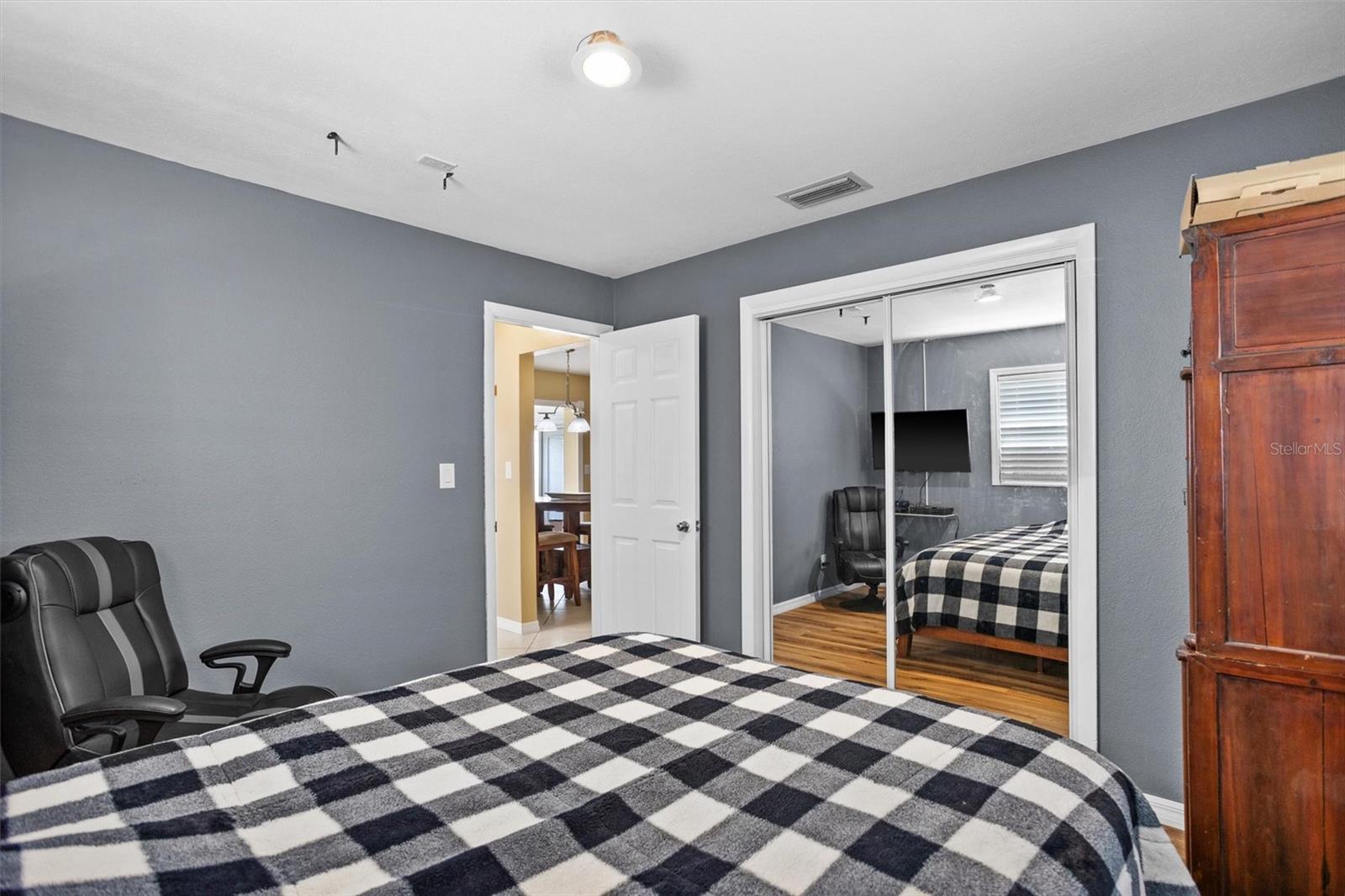 Image 18 of 27 For 1226 Hermitage Avenue