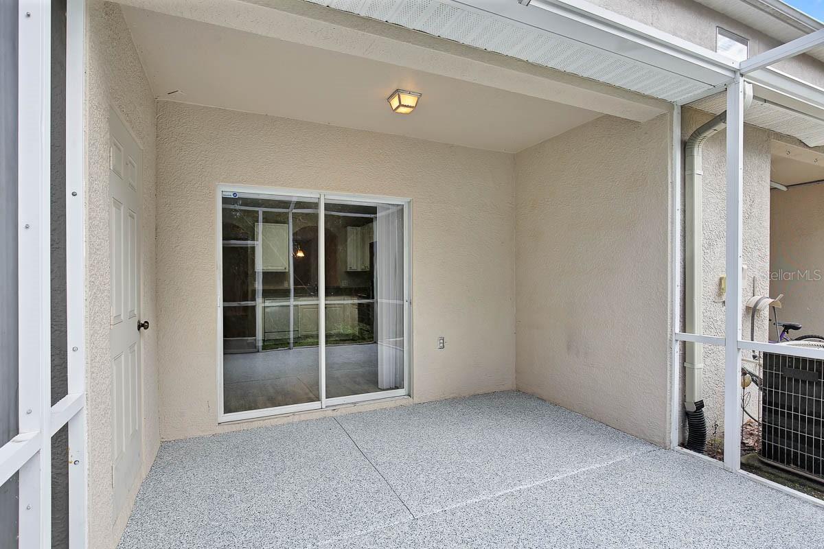 Image 14 of 20 For 5890 Fishhawk Ridge Drive