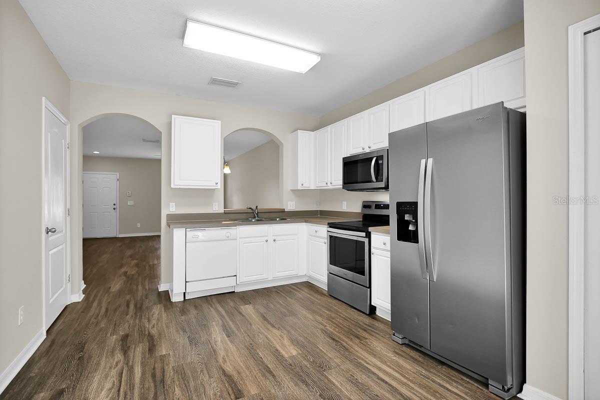 Image 15 of 20 For 5890 Fishhawk Ridge Drive