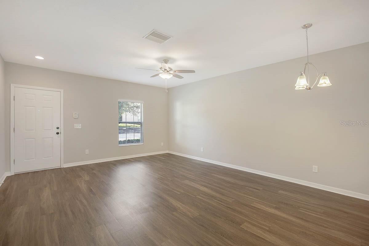 Image 5 of 20 For 5890 Fishhawk Ridge Drive