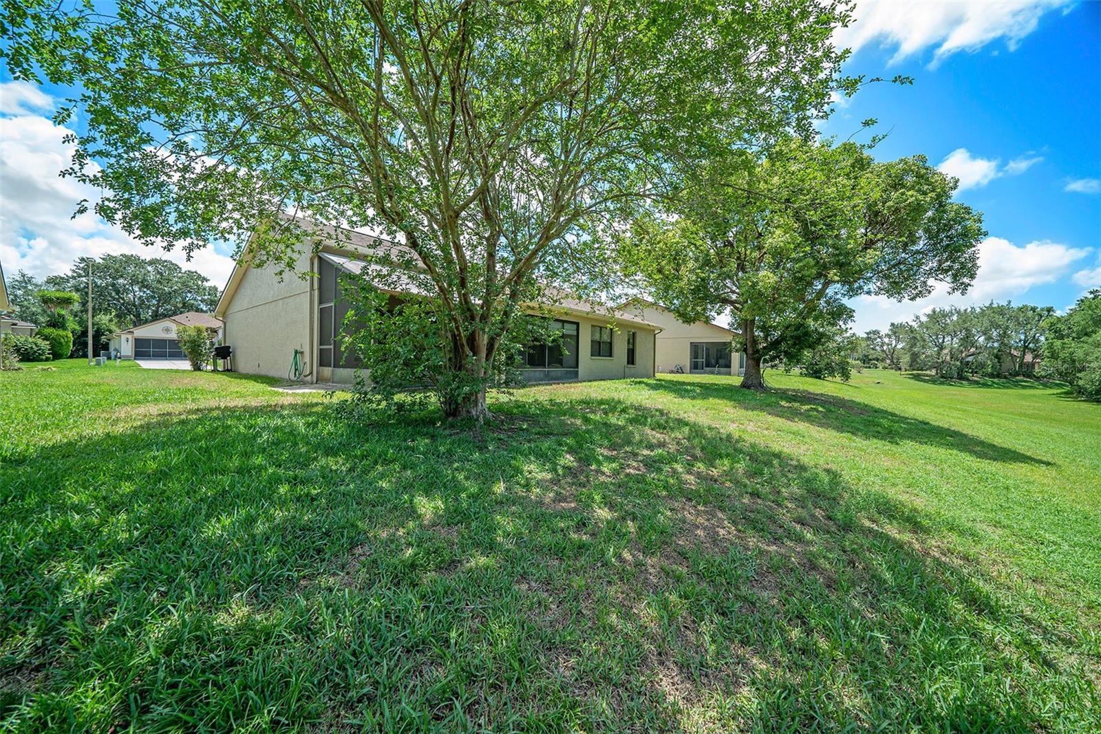 Image 18 of 23 For 13819 Stoneridge Drive