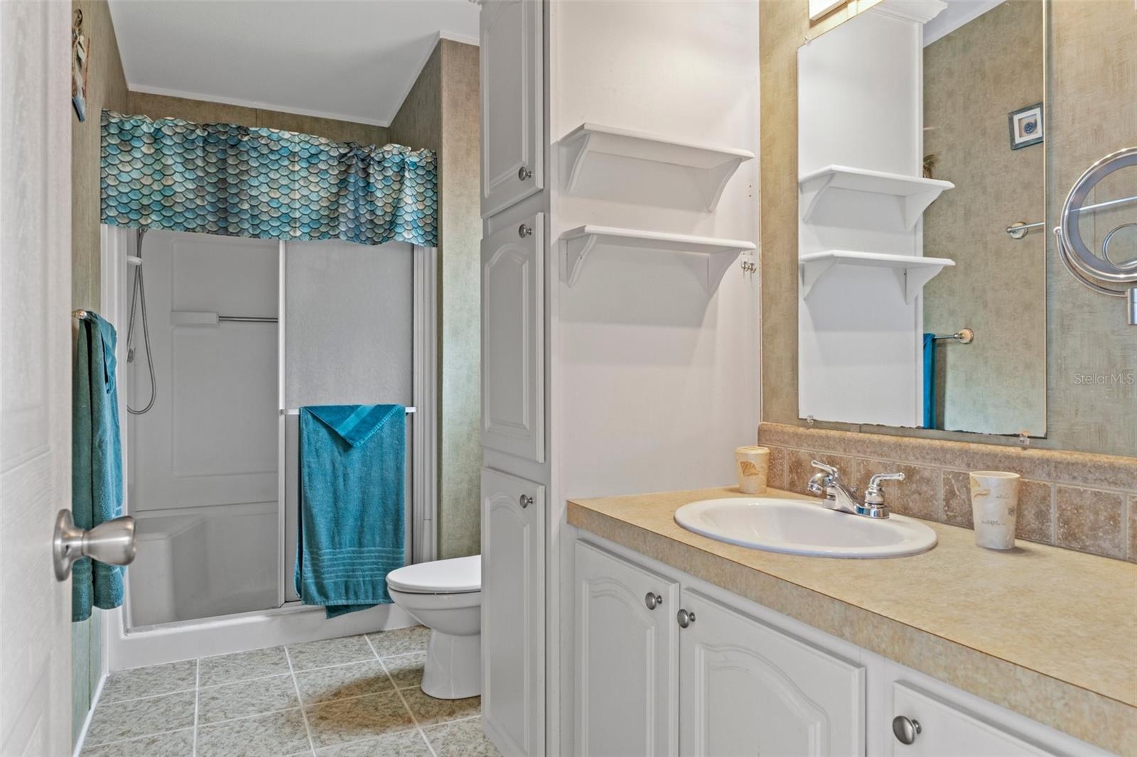 Image 23 of 39 For 9155 Fontaine Drive