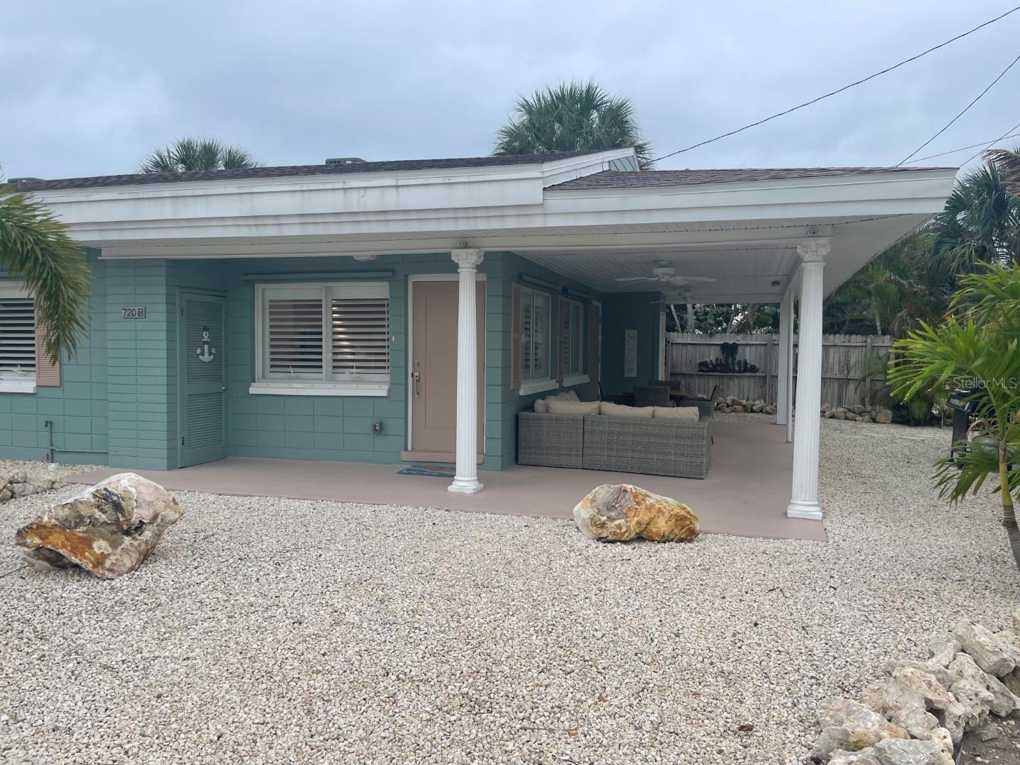 Image 3 of 14 For 720 Gulf Boulevard B
