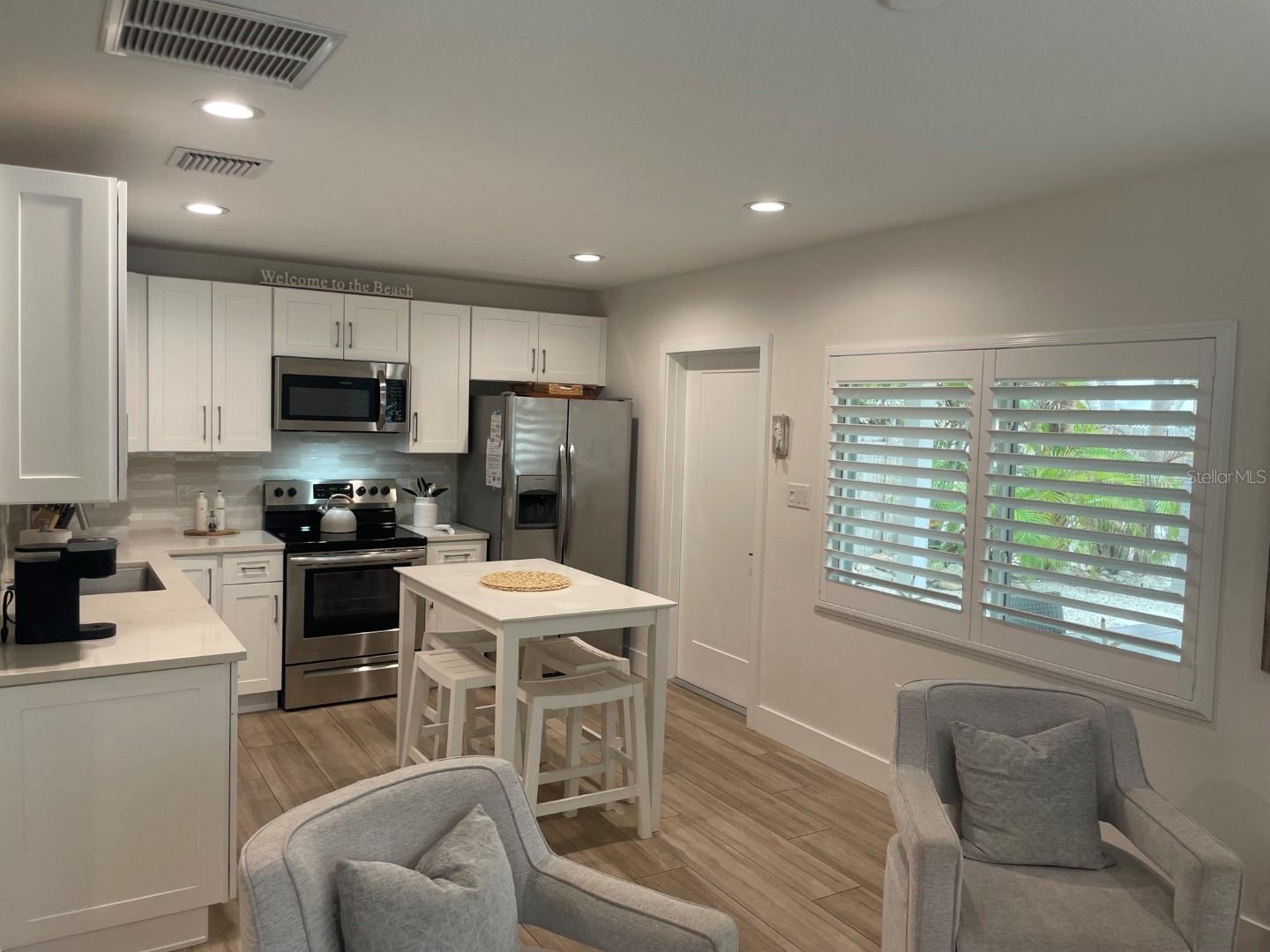 Image 9 of 14 For 720 Gulf Boulevard B