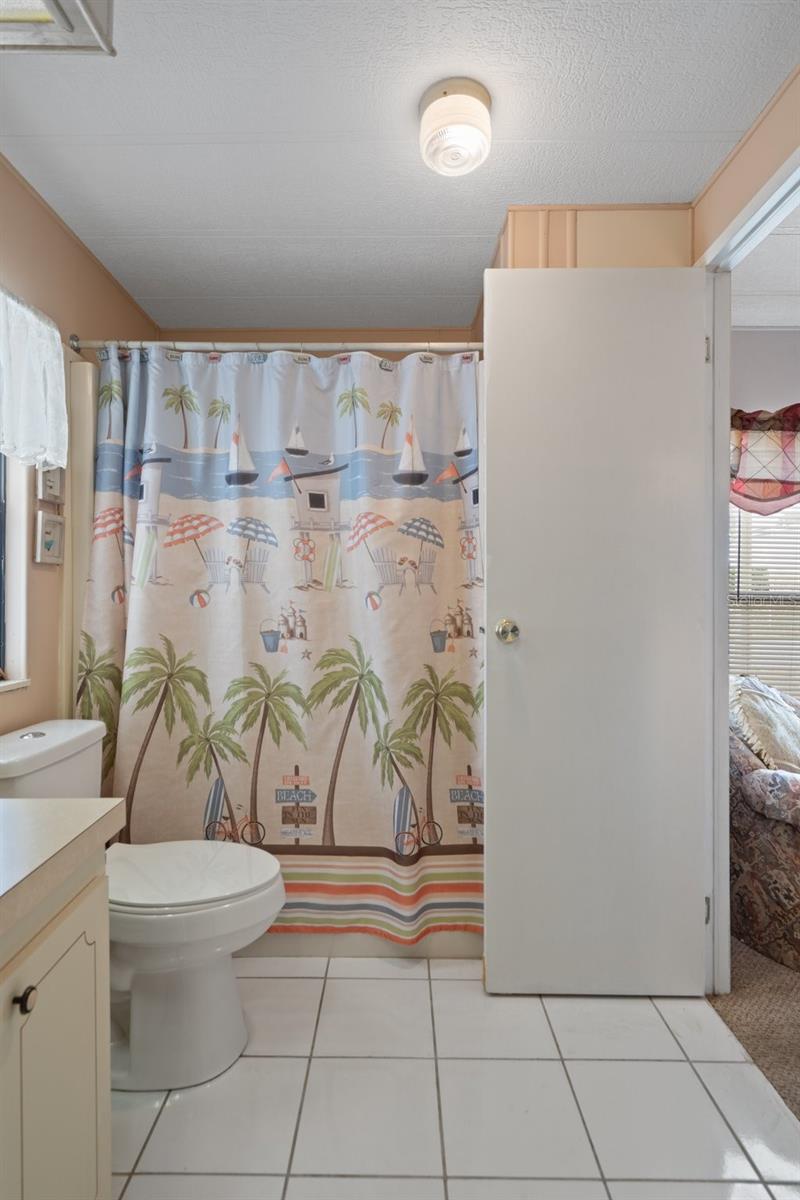 Listing photo id 21 for 12306 Club House Road