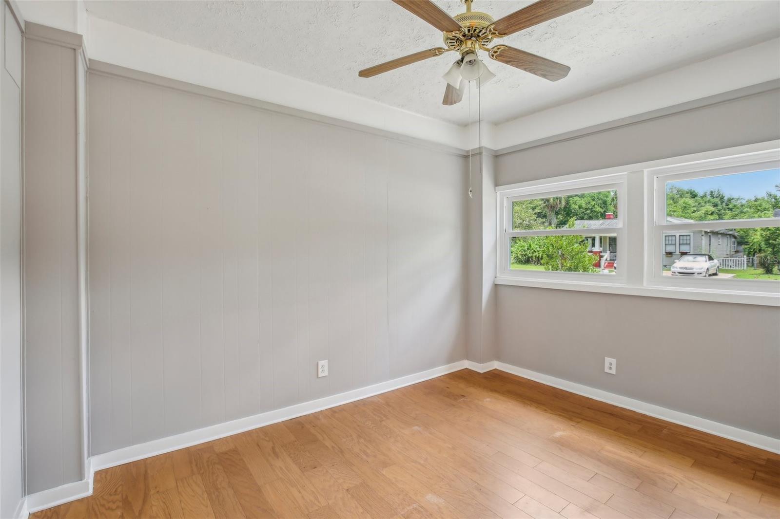 Image 16 of 37 For 6006 Highland Avenue