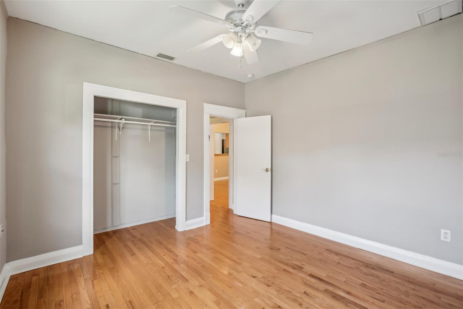 Image 19 of 37 For 6006 Highland Avenue