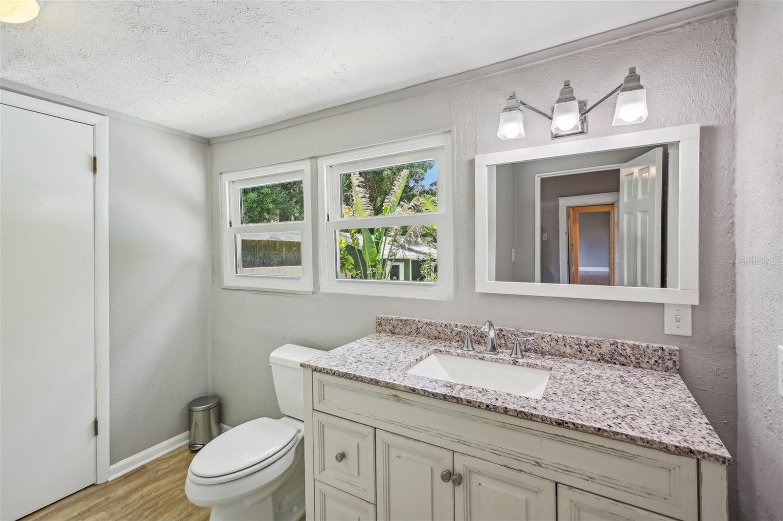 Image 24 of 37 For 6006 Highland Avenue