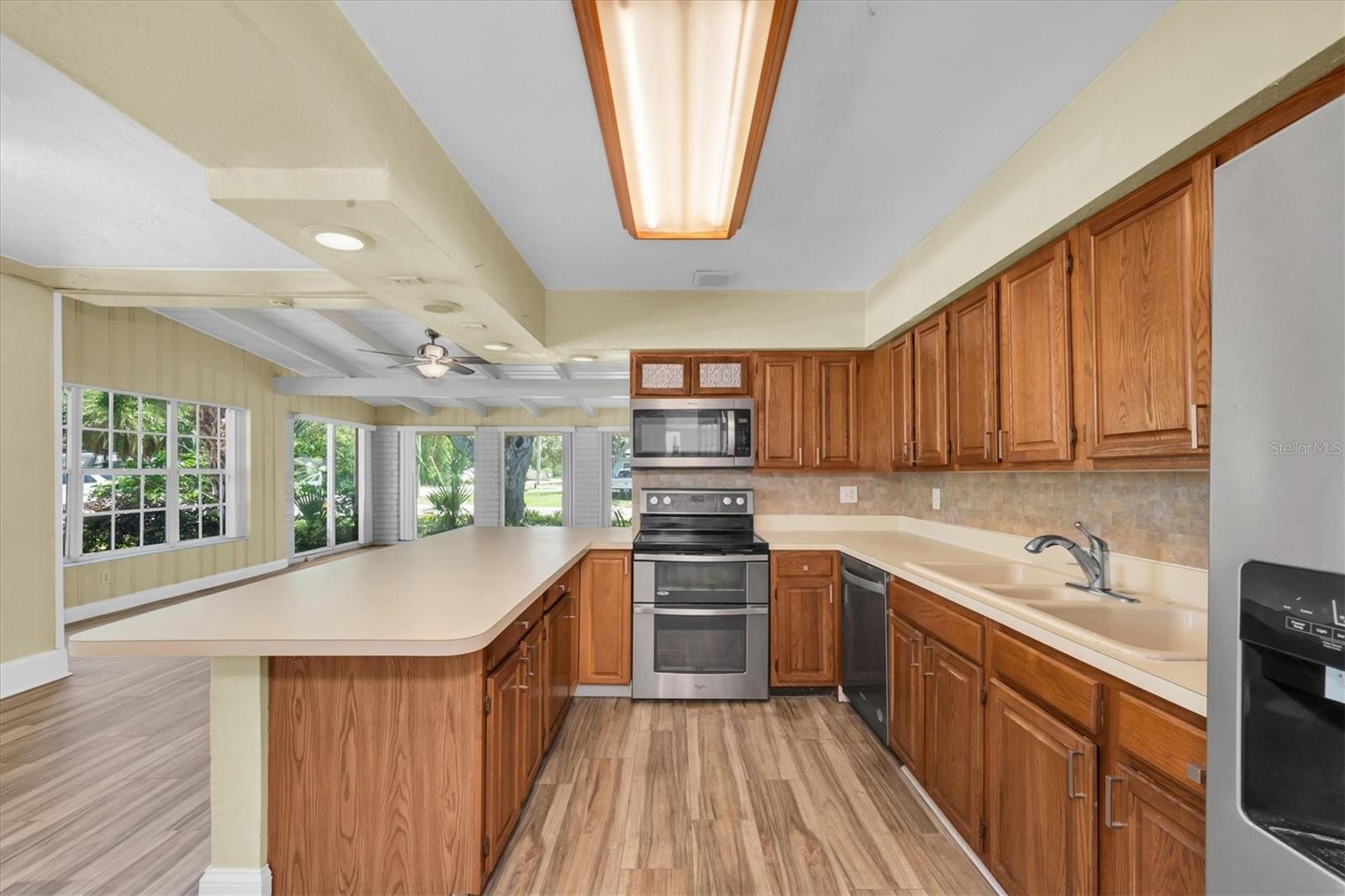 Image 11 of 45 For 7401 11th Avenue N