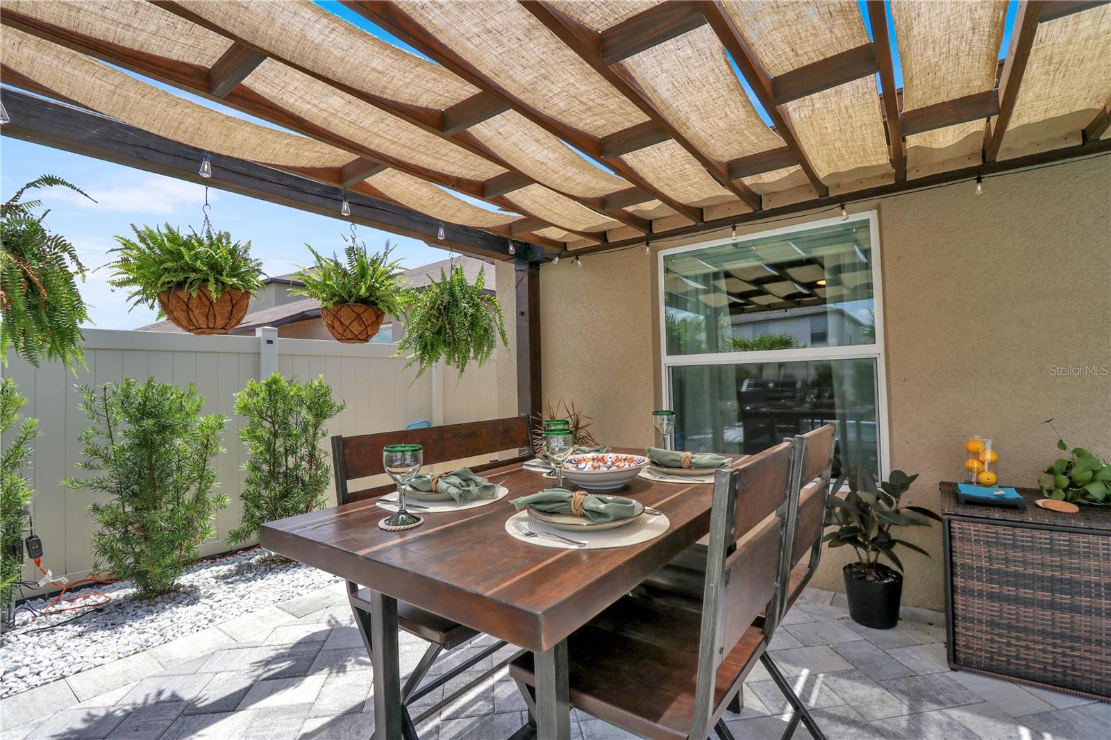 Image 10 of 50 For 7114 Fern Garden Court