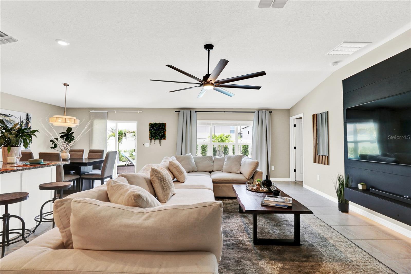 Image 15 of 50 For 7114 Fern Garden Court