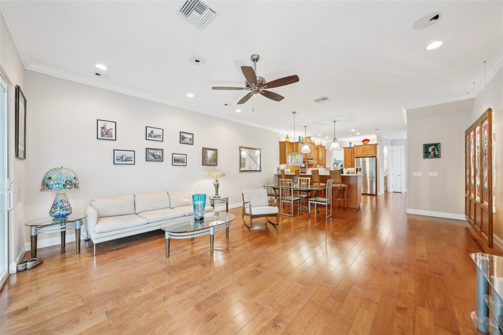 Image 11 of 74 For 308 New Jersey Avenue A