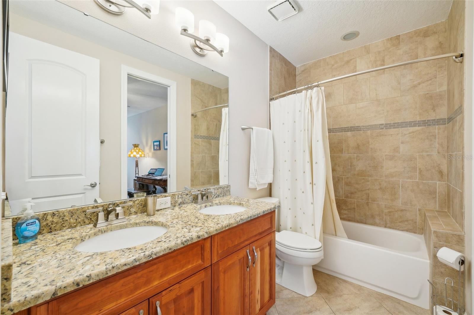 Image 45 of 74 For 308 New Jersey Avenue A