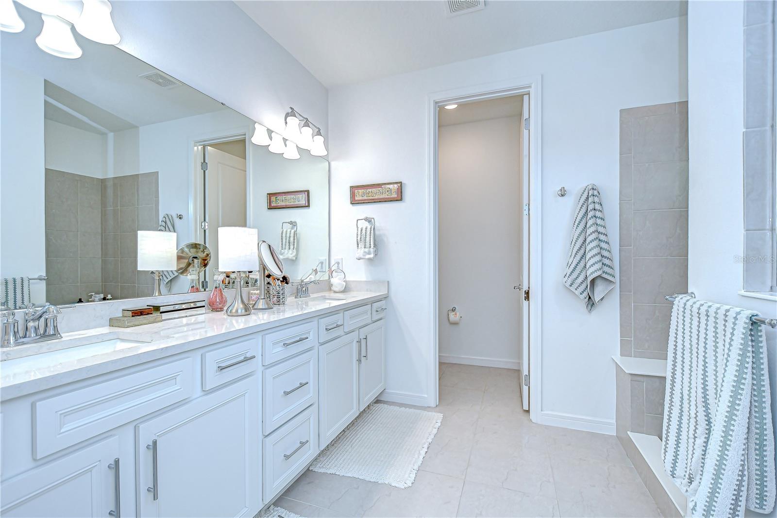 Image 21 of 46 For 12902 Brookside Moss Drive