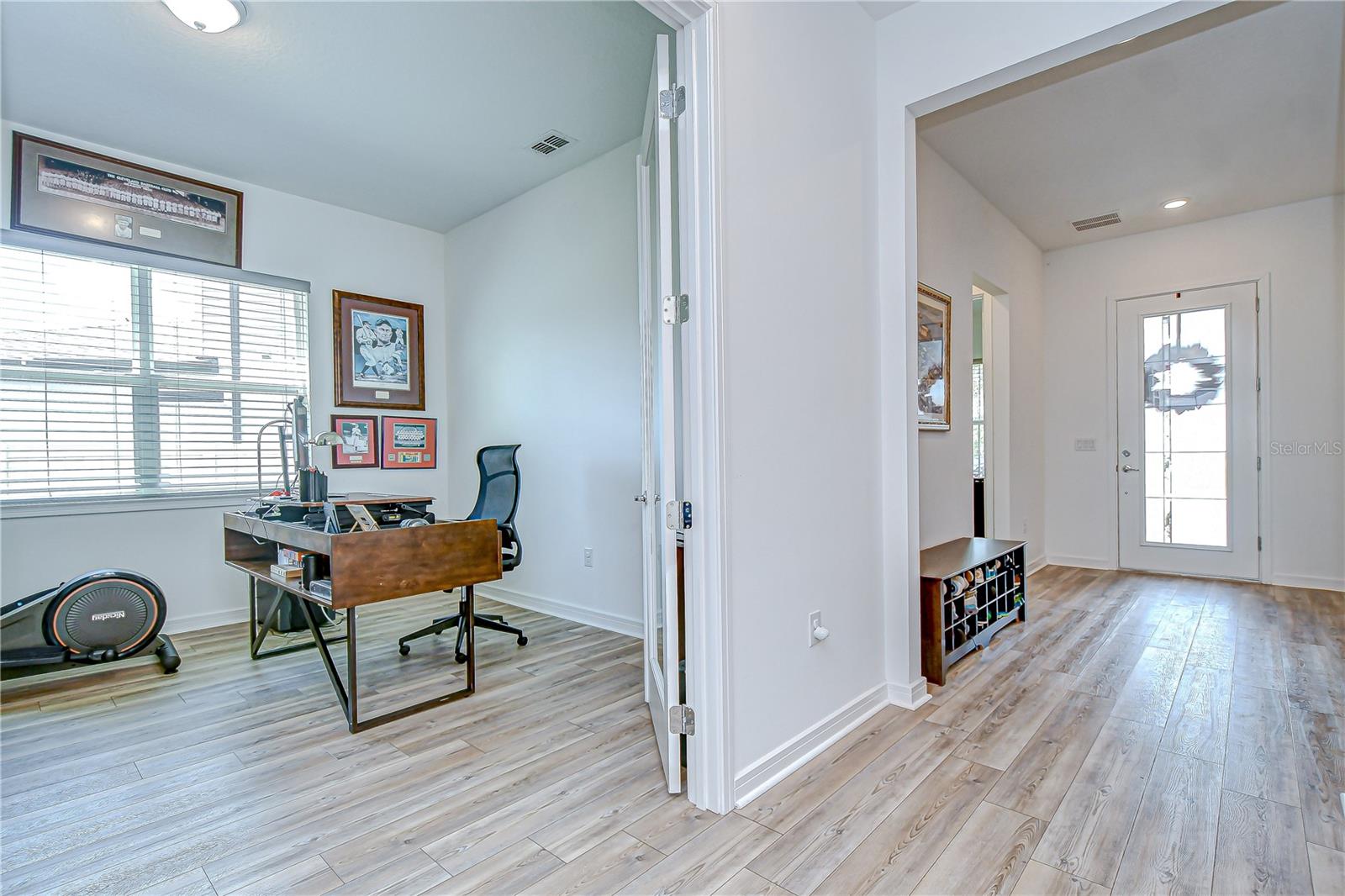 Image 7 of 46 For 12902 Brookside Moss Drive