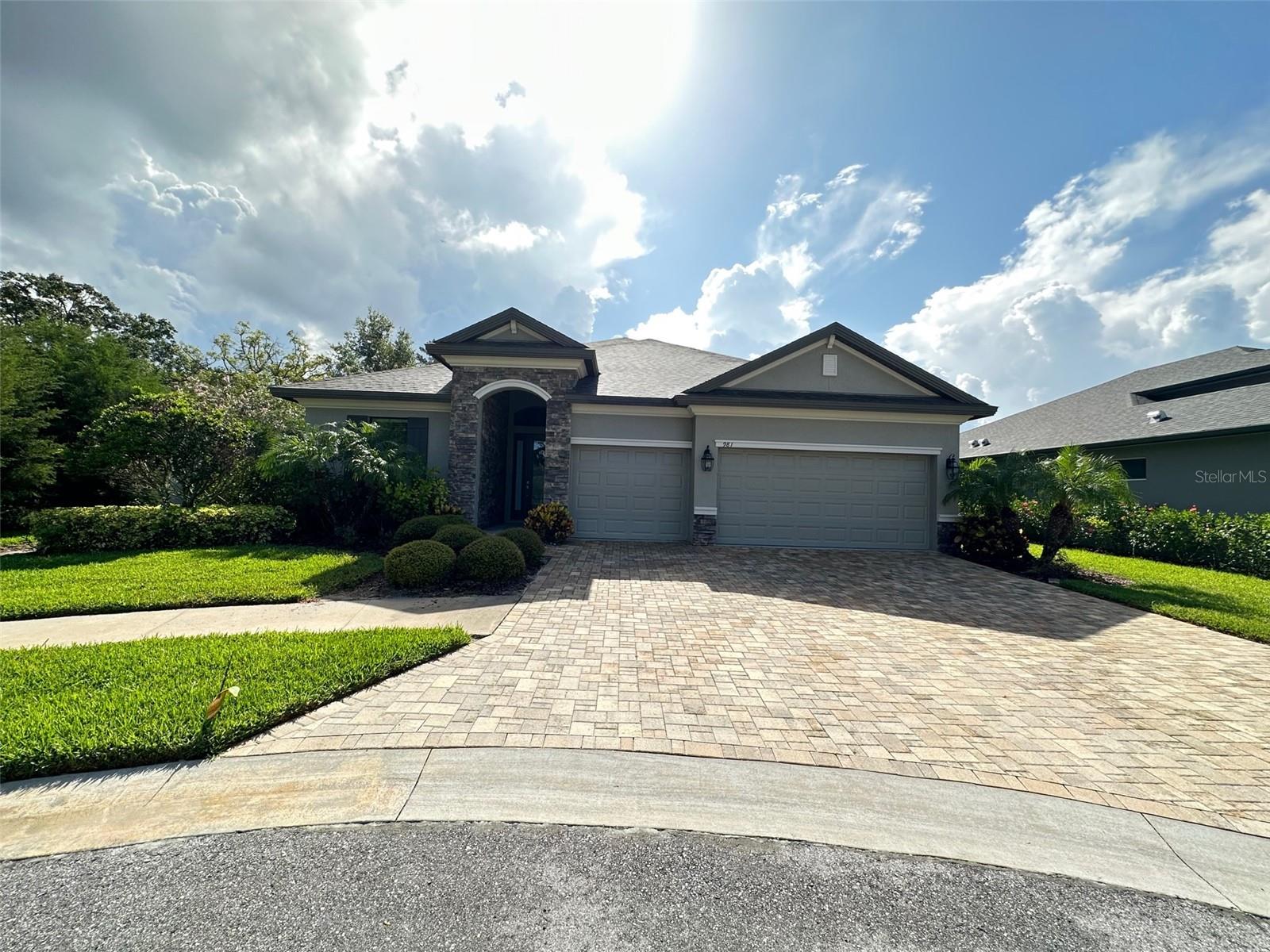 Details for 981 Bee Branch Court, PALM HARBOR, FL 34683