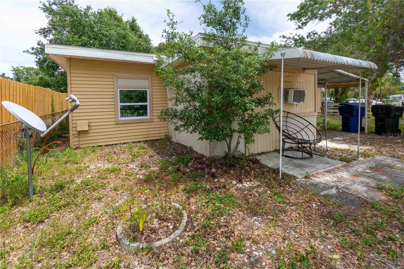 Details for 1144 7th Street Nw, LARGO, FL 33770