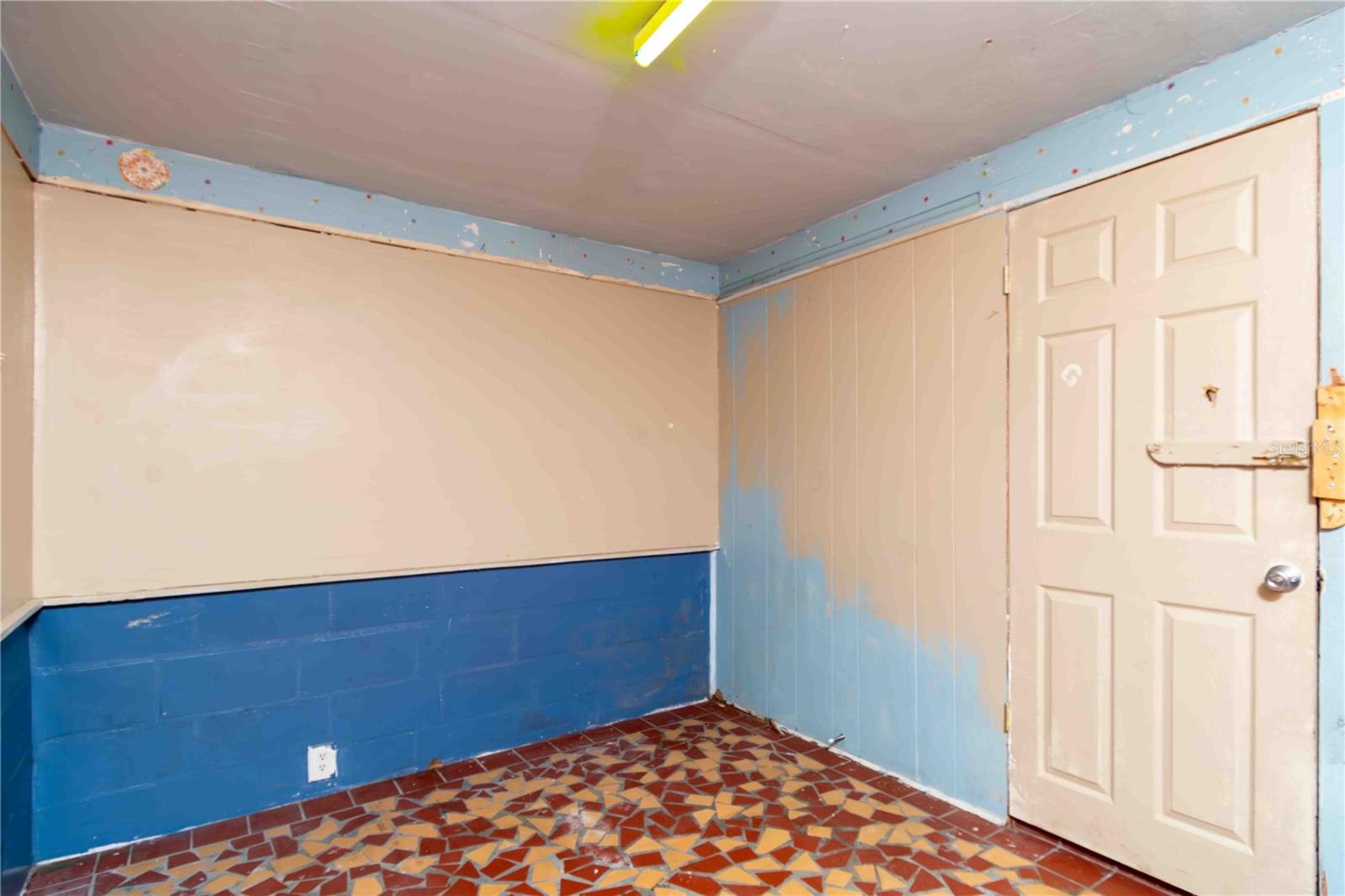Image 22 of 29 For 1144 7th Street Nw