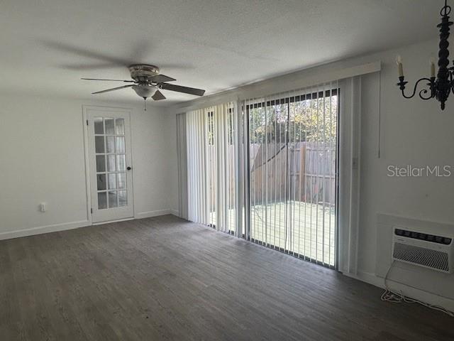 Image 5 of 10 For 646 Wood Street