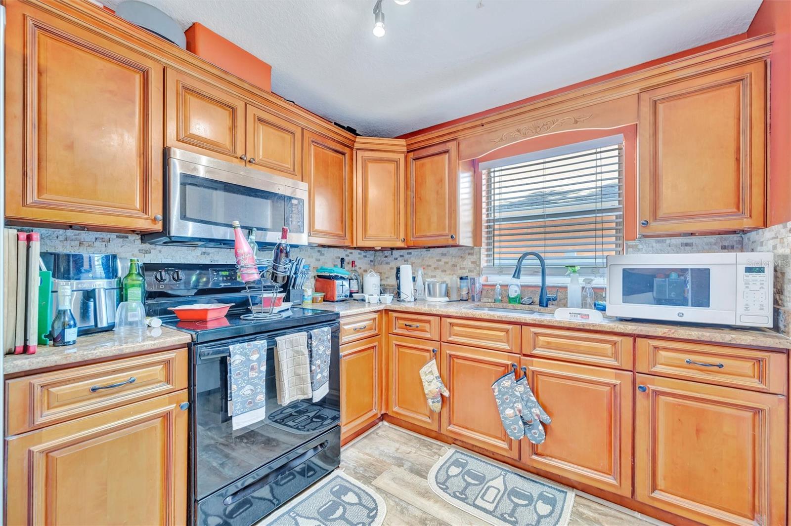 Image 15 of 29 For 1505 99th Avenue
