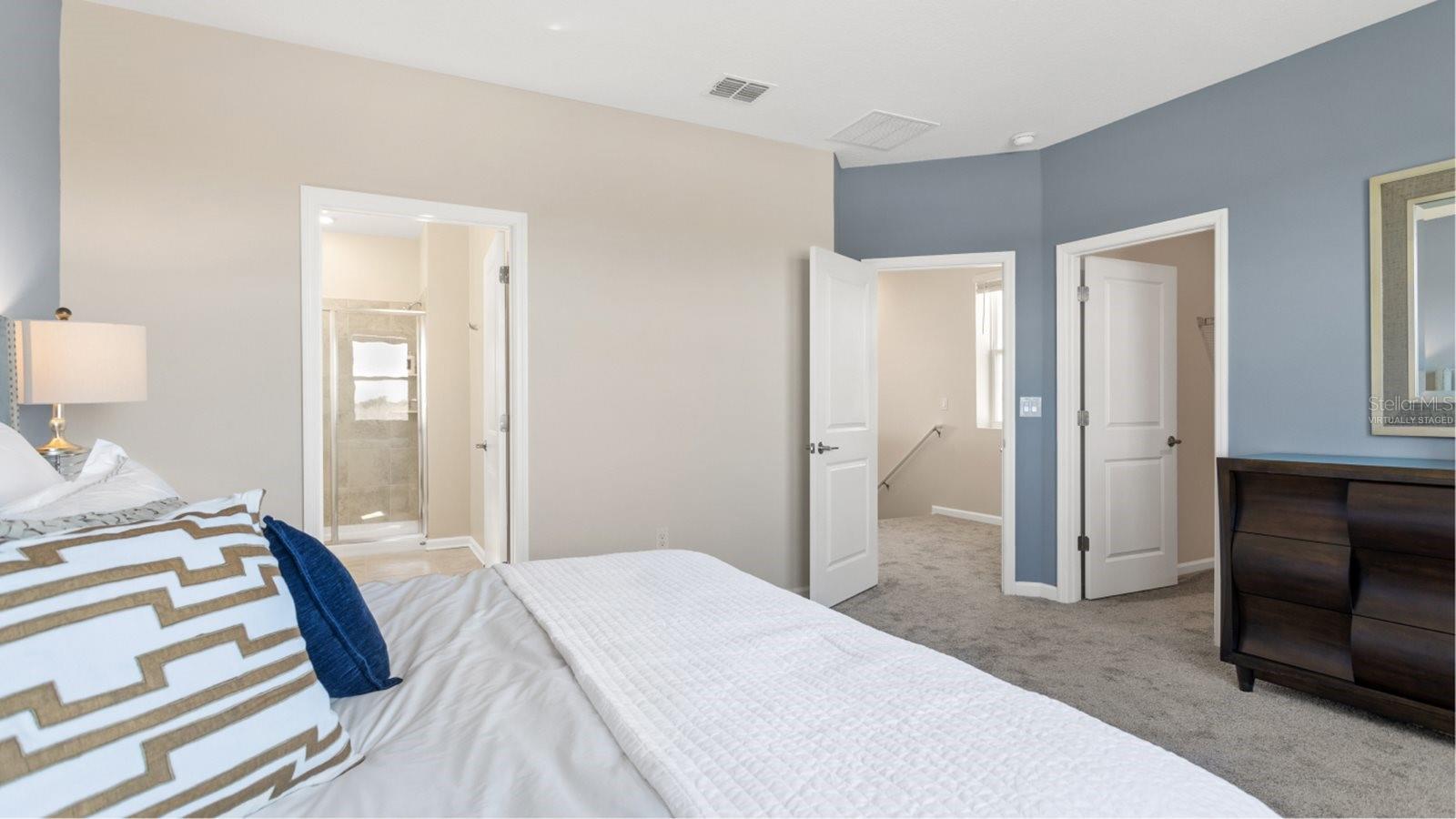 Image 18 of 19 For 734 Honeyrock Street