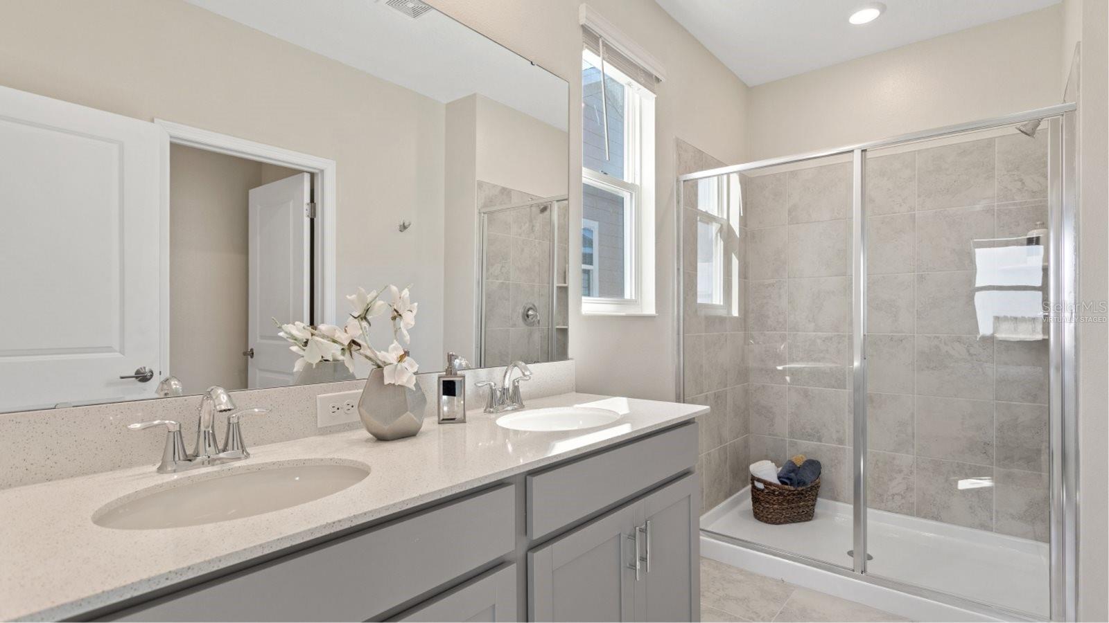 Image 19 of 19 For 734 Honeyrock Street