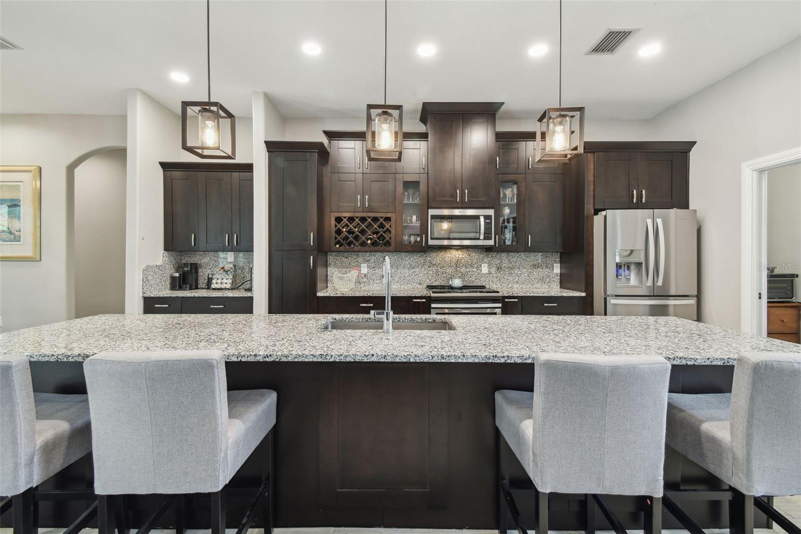 Image 12 of 56 For 9091 Mazette Road