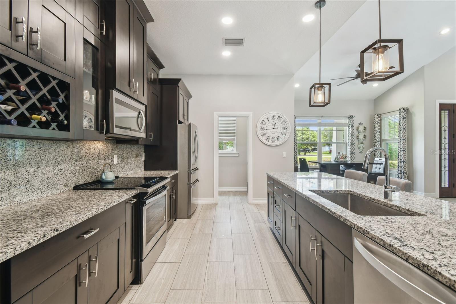 Image 13 of 56 For 9091 Mazette Road