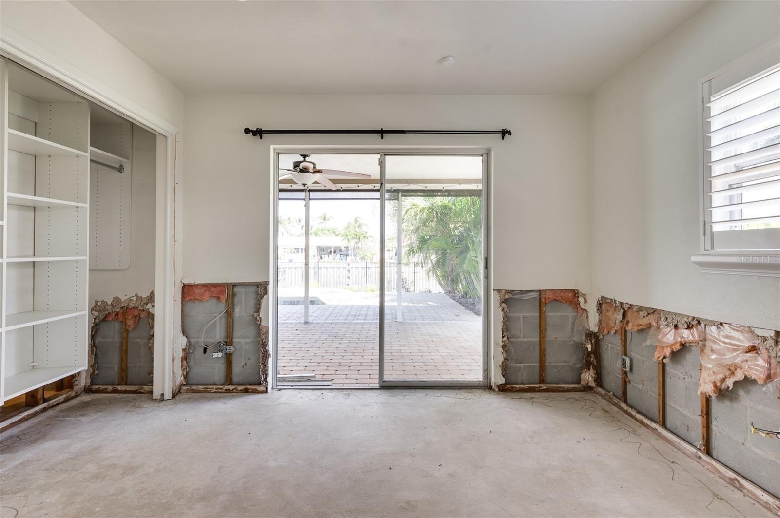 Image 34 of 56 For 2017 Iowa Avenue Ne