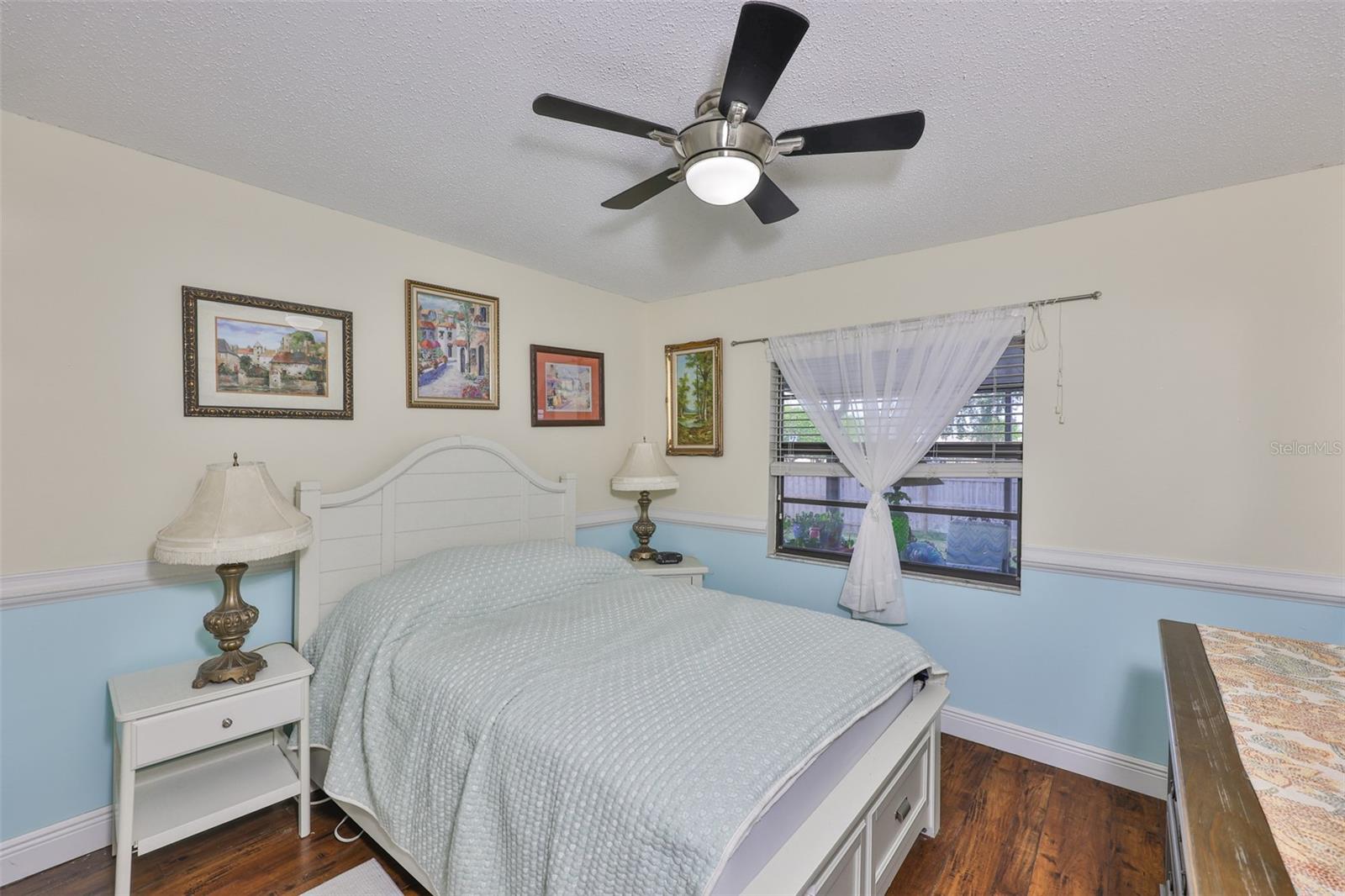 Image 4 of 17 For 22115 Laver Lane