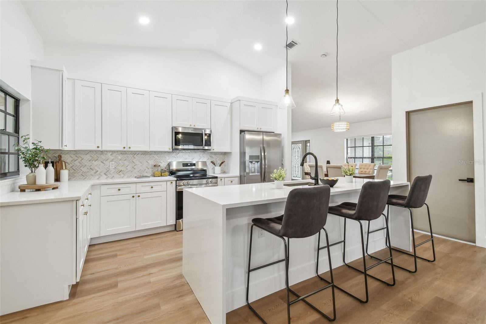 Image 17 of 71 For 3205 Pleasant Lake Drive