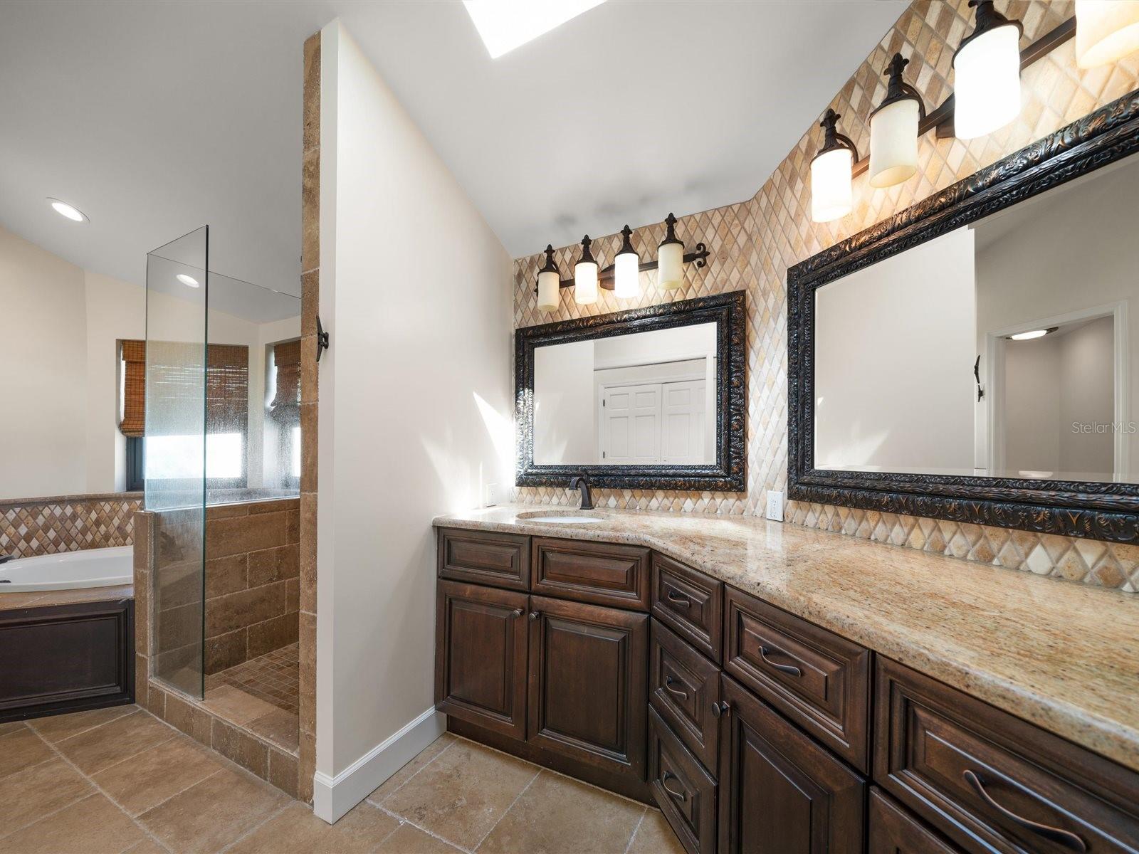 Listing photo id 16 for 191 1st Street W