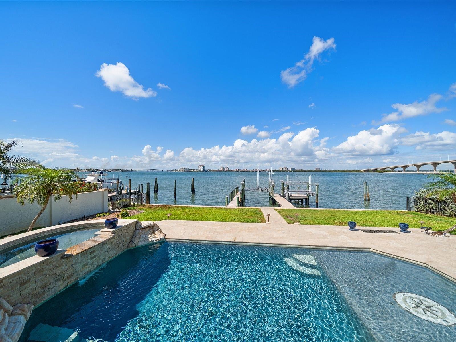 Listing photo id 31 for 191 1st Street W