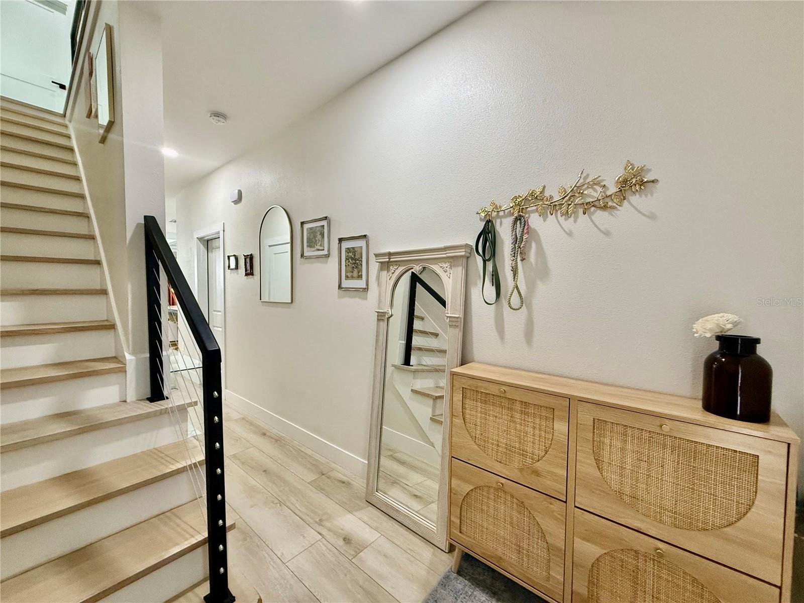 Image 4 of 30 For 3918 Everett Street 1