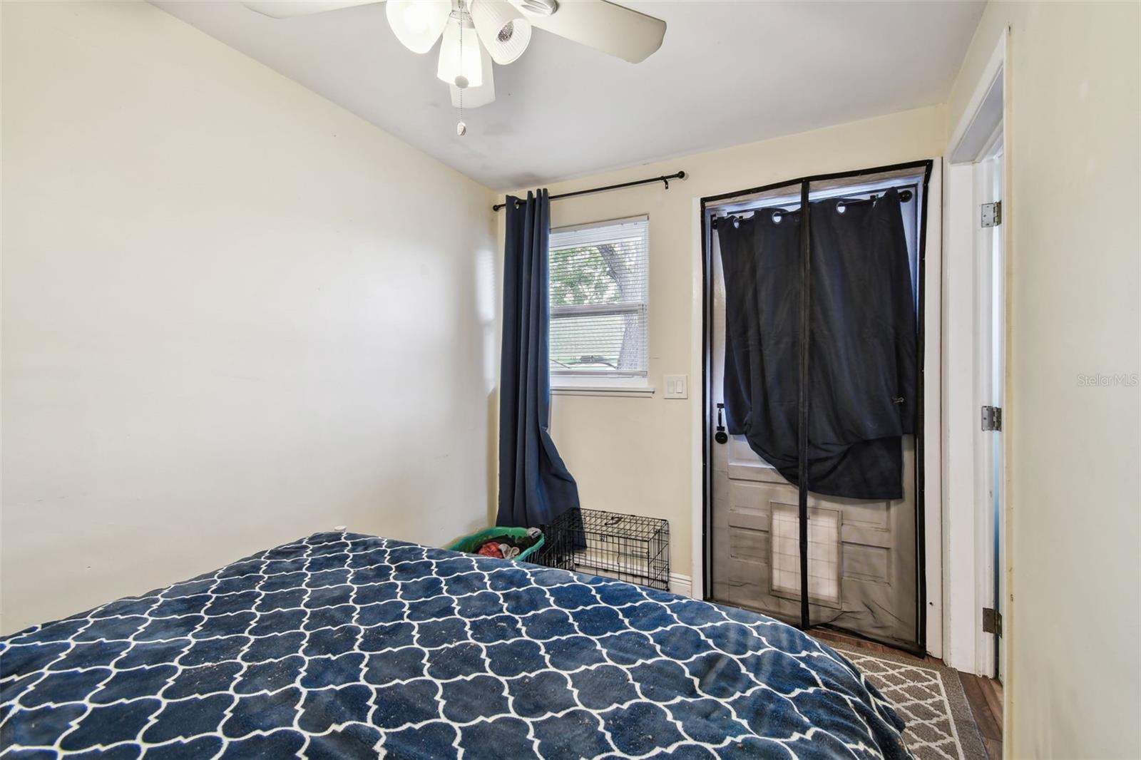Image 45 of 79 For 361 Colonial Court