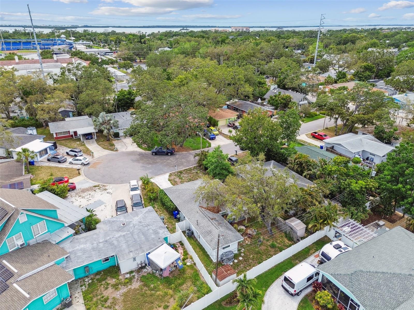 Image 68 of 79 For 361 Colonial Court
