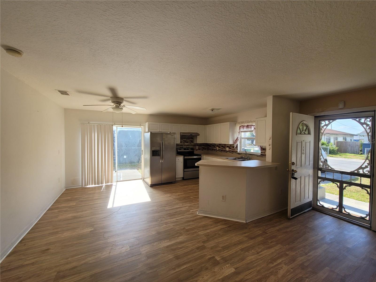 Image 2 of 10 For 3510 22nd Avenue