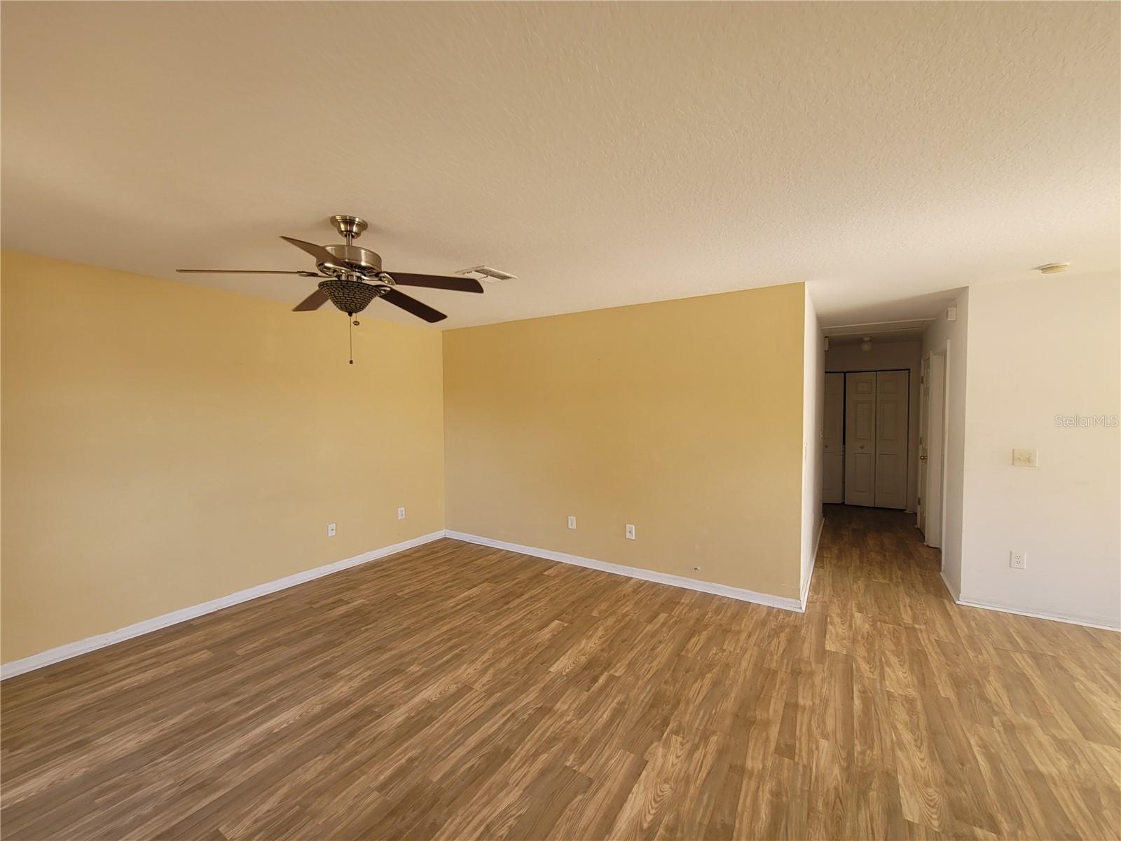 Image 3 of 10 For 3510 22nd Avenue