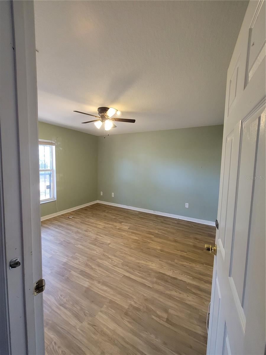 Image 5 of 10 For 3510 22nd Avenue