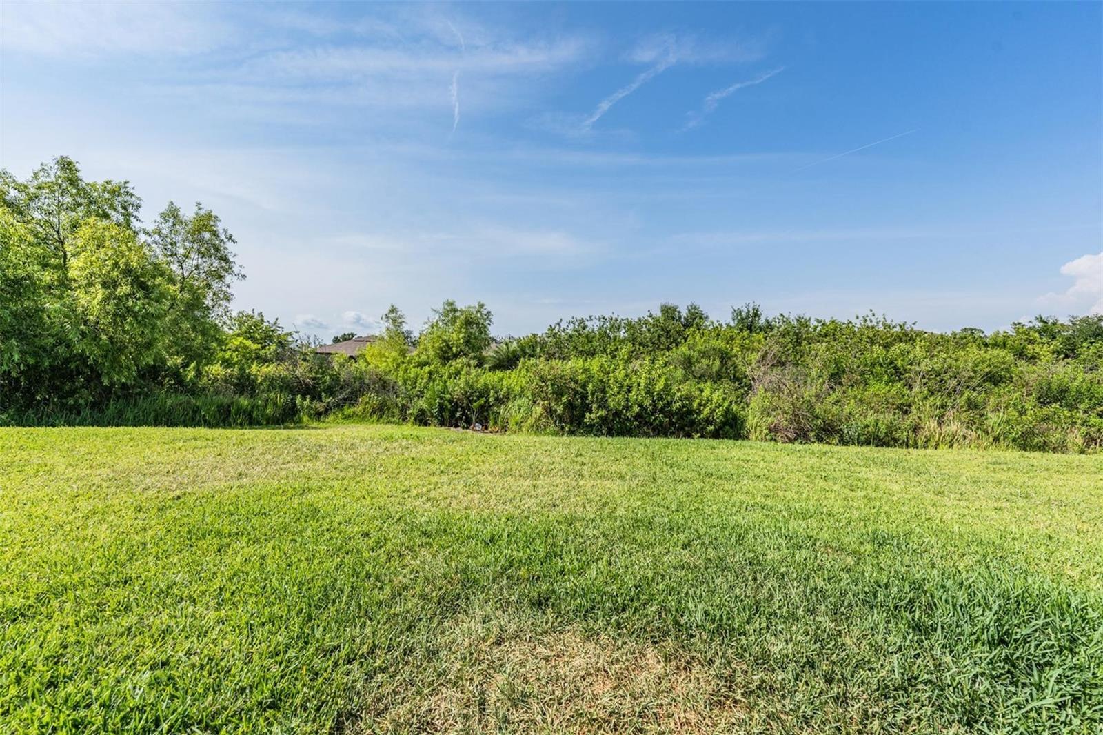 Listing photo id 30 for 5530 Appleton Shore Drive