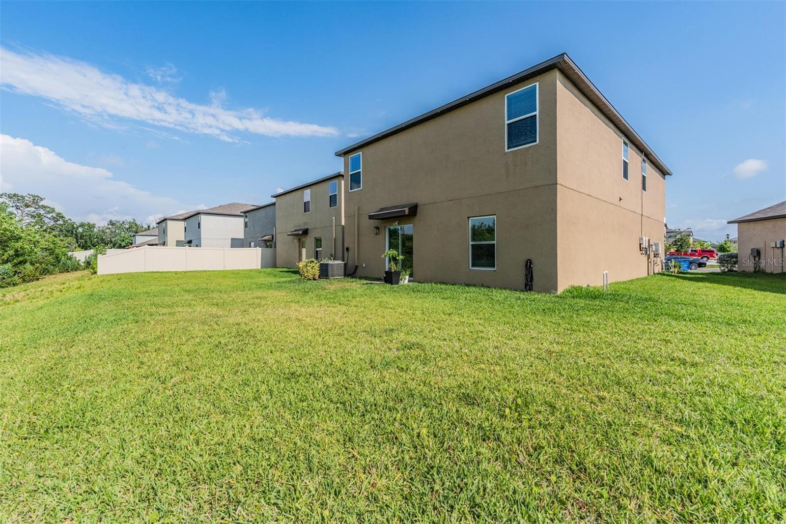 Listing photo id 32 for 5530 Appleton Shore Drive