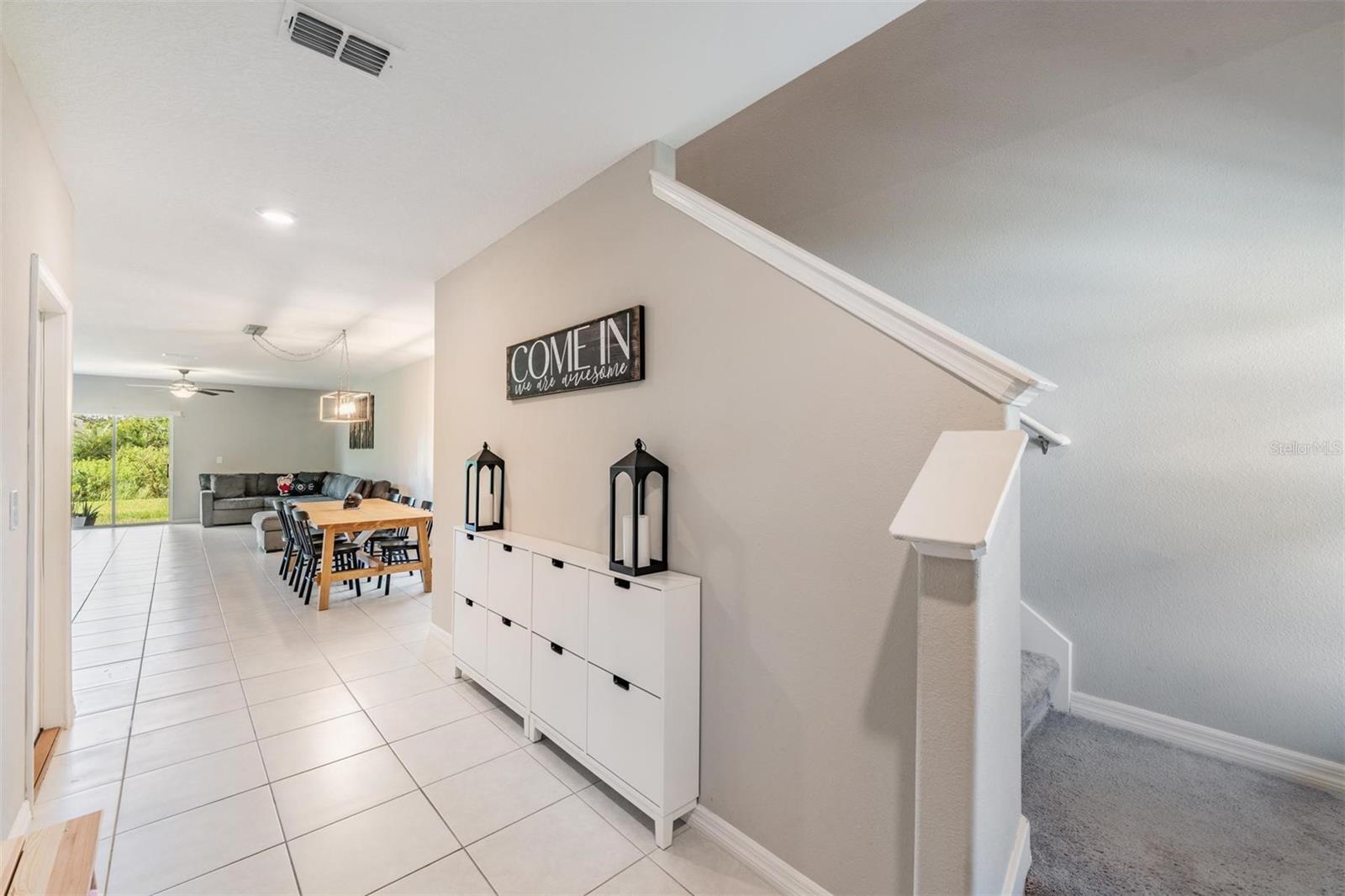 Listing photo id 2 for 5530 Appleton Shore Drive