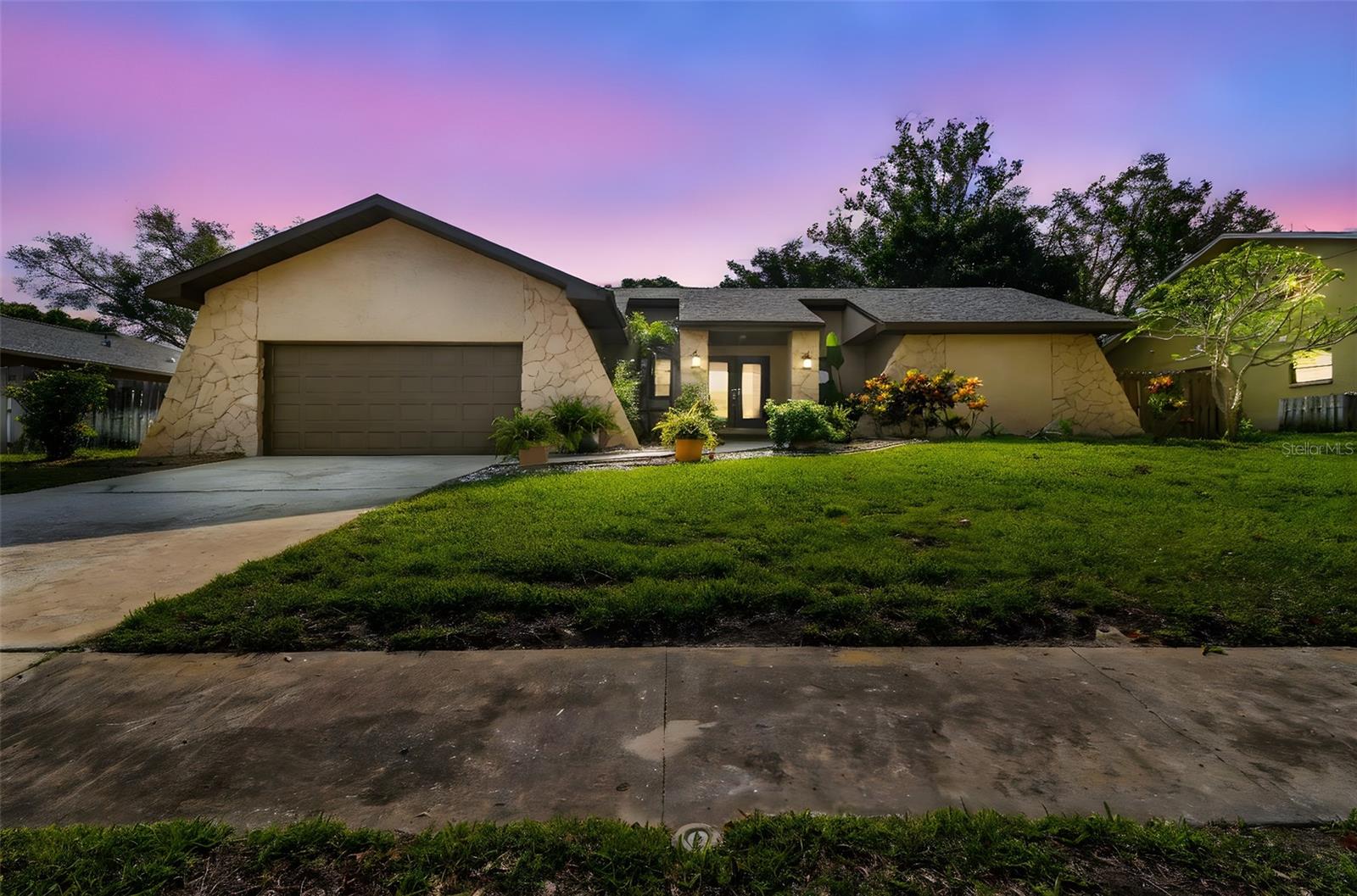 Details for 854 Village Way, PALM HARBOR, FL 34683