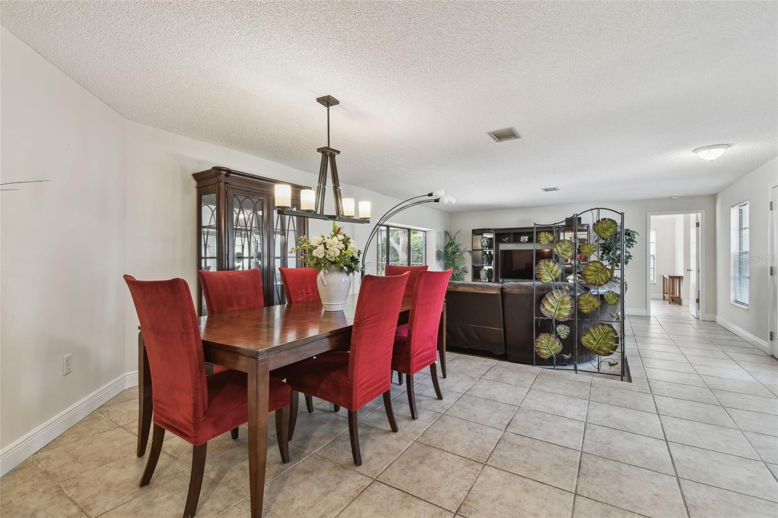 Image 12 of 71 For 854 Village Way