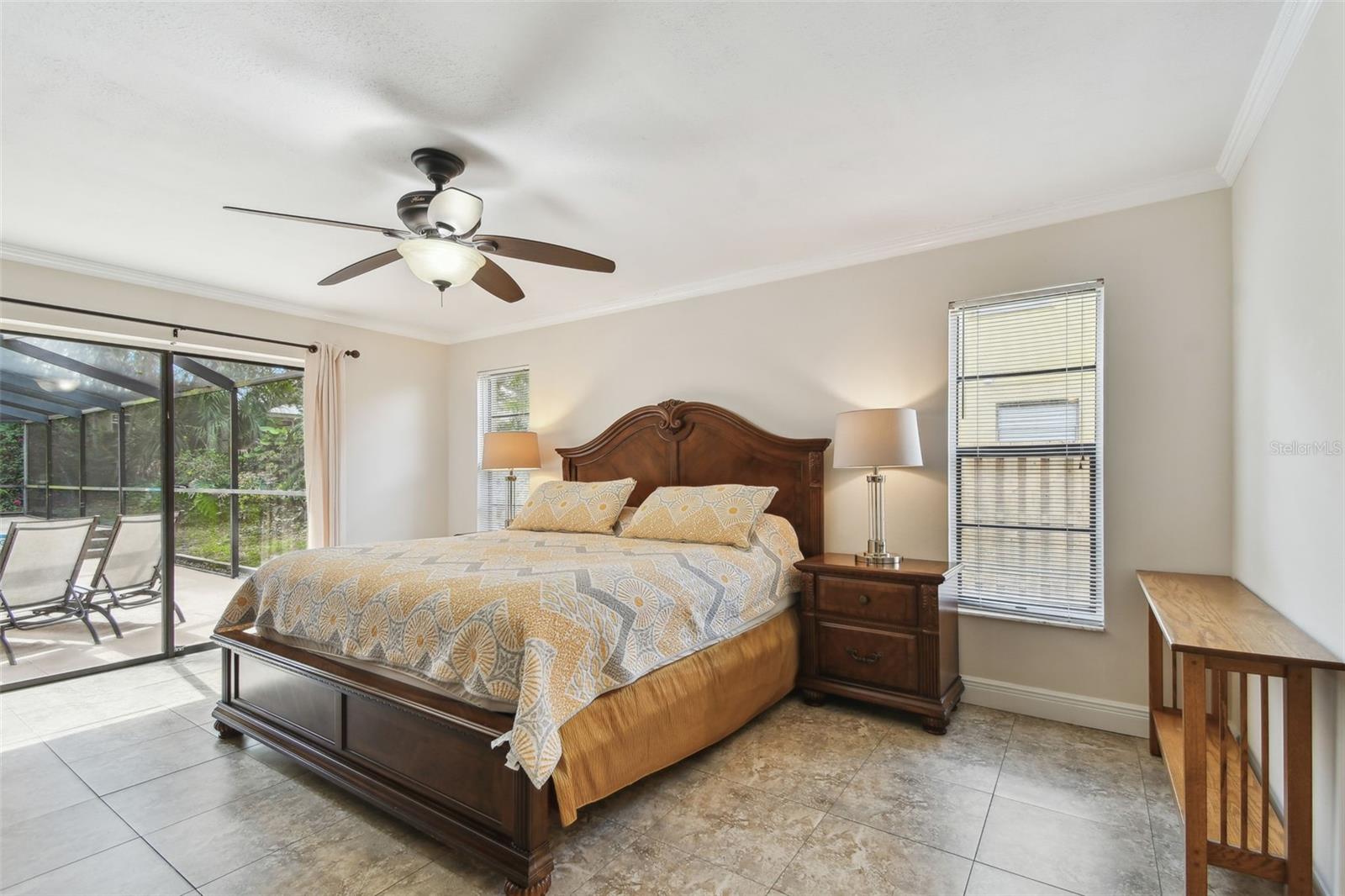 Image 37 of 71 For 854 Village Way
