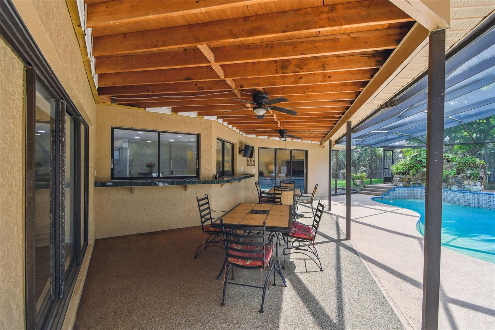 Image 44 of 71 For 854 Village Way